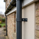76mm Aluminium Downpipe Clip – Flush Joint — RAL 7021 (in use)